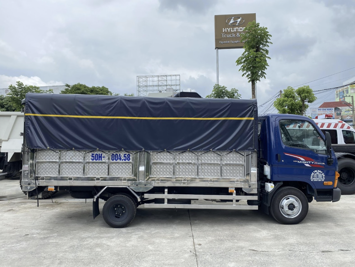 Alt: Xe tải New Mighty N250SL thùng mui bạt