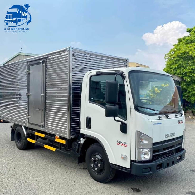 XE TẢI ISUZU QKR270 ĐẦU VUÔNG THÙNG MUI BẠT