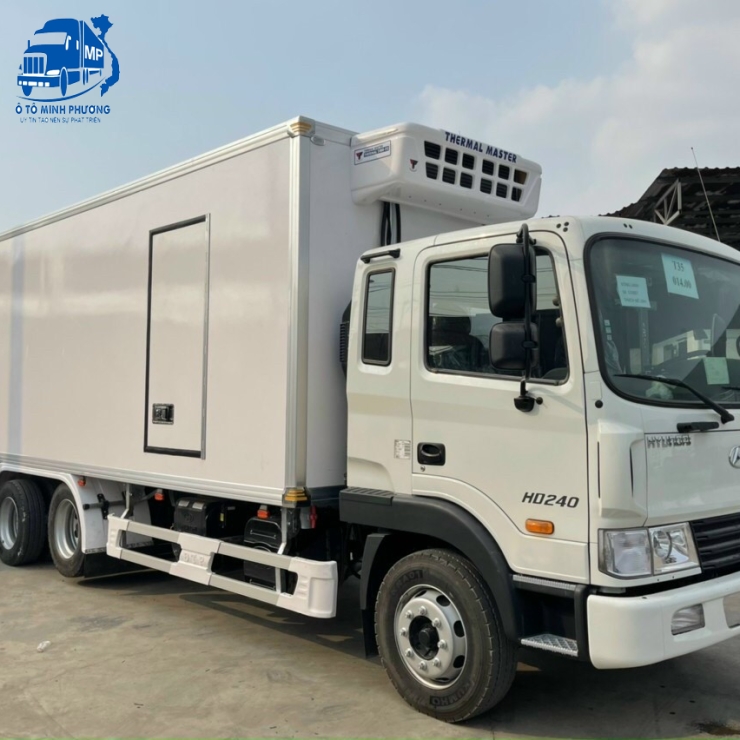 HUYNHDAI 240 - 16 TẤN 3 CHÂN