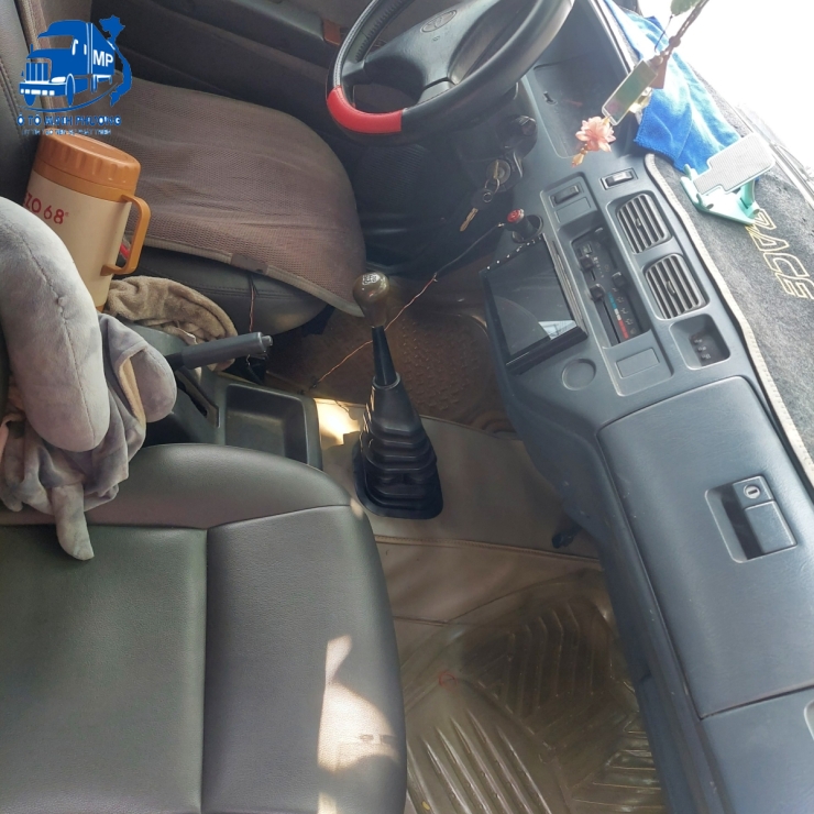 XE TOYOTA ZACE 7 CHỖ ĐỜI 2000