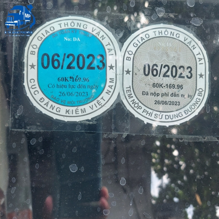 XE TOYOTA ZACE 7 CHỖ ĐỜI 2000